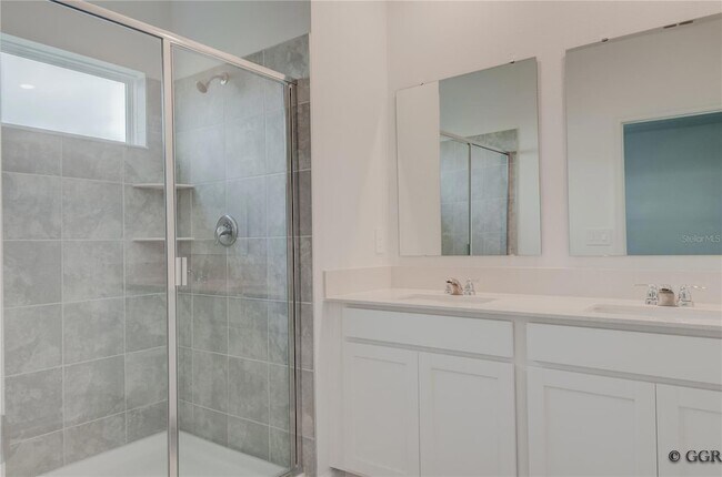 Building Photo - 3149 Laurent Lp