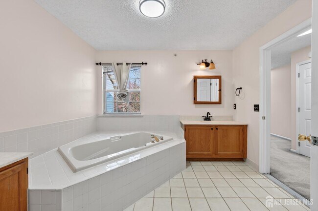 Building Photo - 22 Guisborough Way