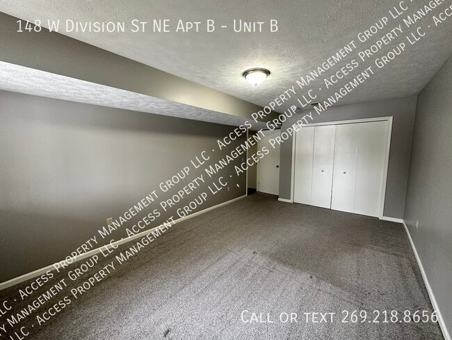 Building Photo - 148 W Division St NE