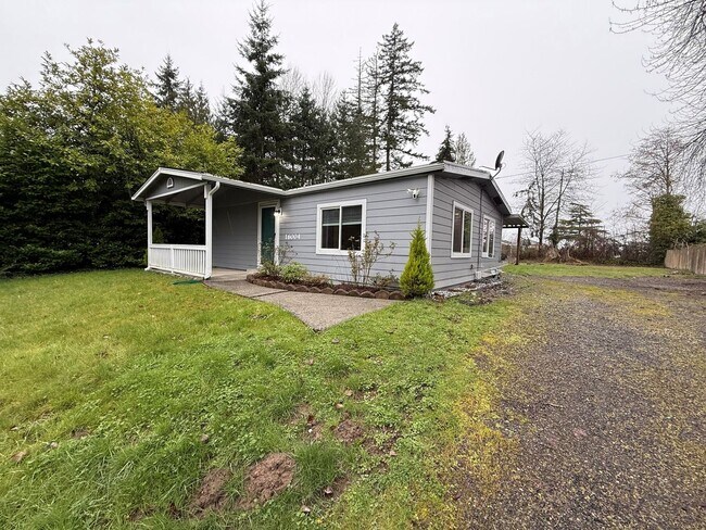 Building Photo - Private remodeled 2 bed home with huge fenced yard in Puyallup for rent now!