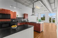 Building Photo - 3820 Roswell Rd NE