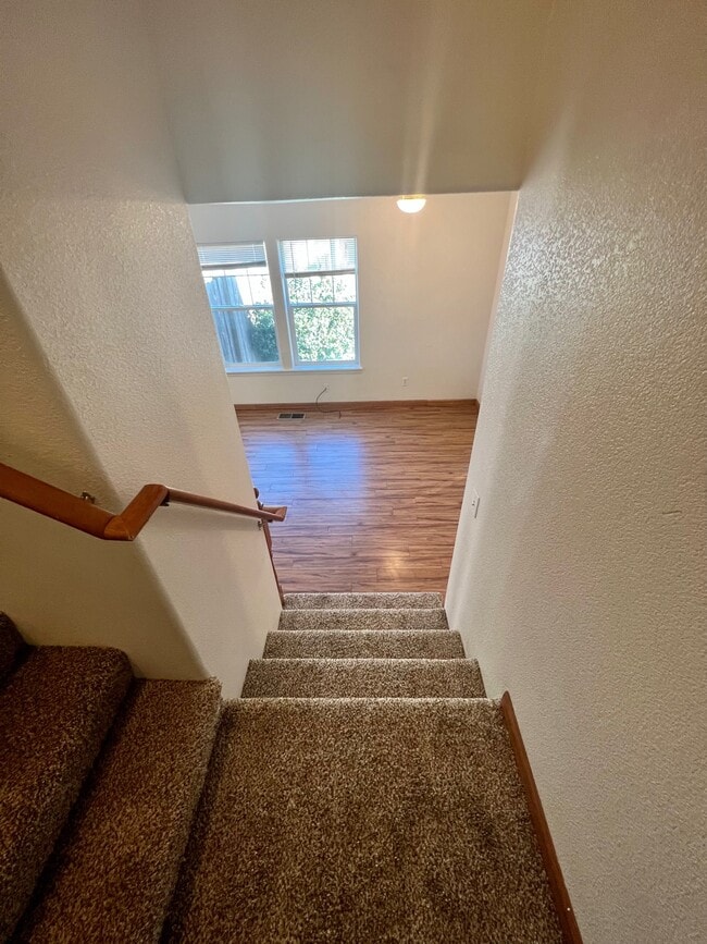 Building Photo - 1290 Clearsprings Dr