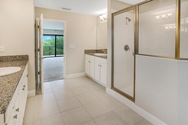 Building Photo - 12859 Satin Lily Dr