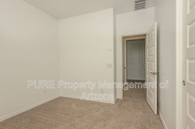 Building Photo - 3769 N 102nd Ave