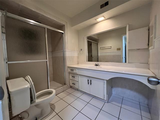 Building Photo - 7040 Briarmeadow Dr