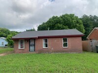 Building Photo - 1040 Canary Ln