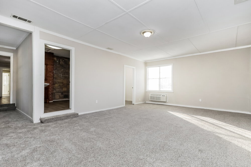 Building Photo - 195 Neely Hammonds Rd