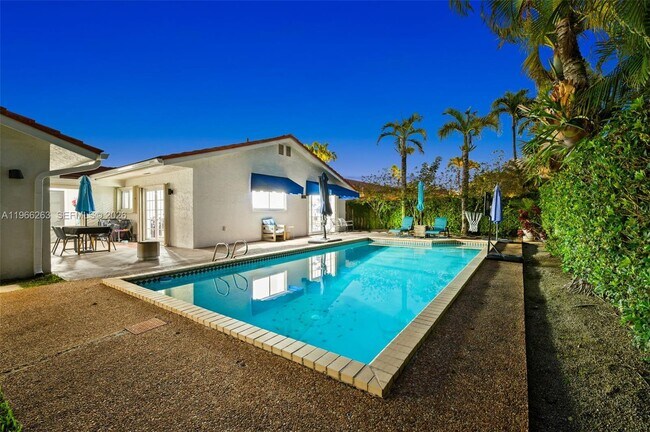 Building Photo - 12020 SW 93rd St