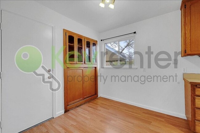 Building Photo - 4837 Jela Way