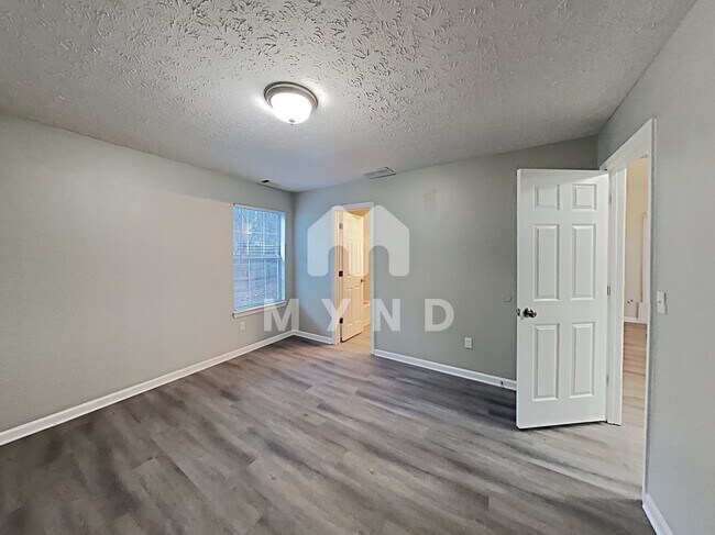 Building Photo - 3829 Mays Ct SW