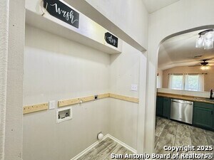 Building Photo - 7226 Comet Manor
