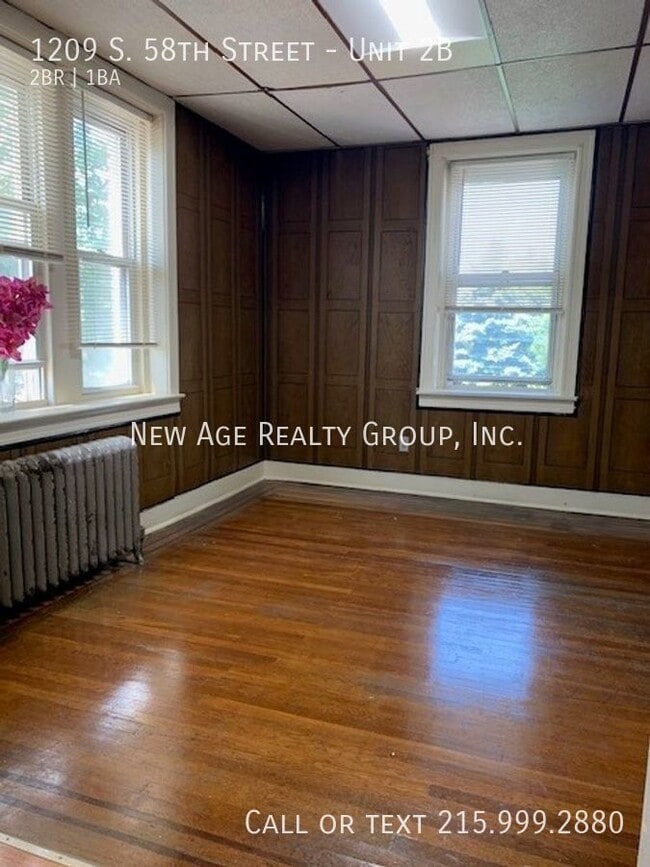 Building Photo - 1209 S 58th St