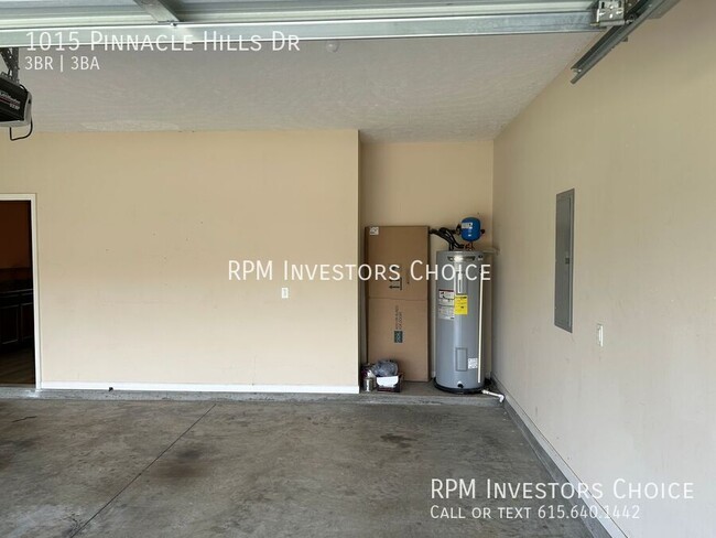 Building Photo - 1015 Pinnacle Hills Drive