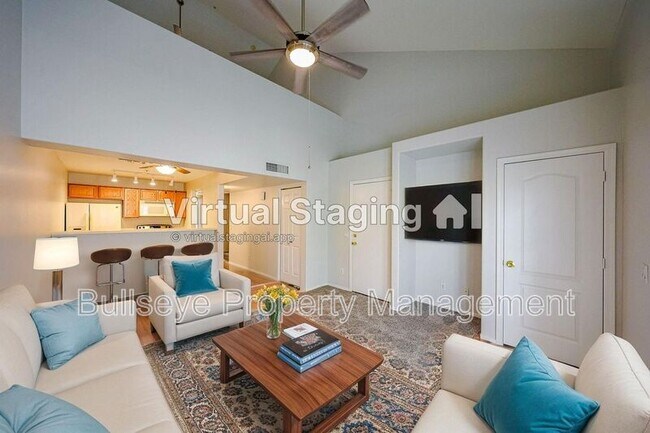Building Photo - 3716 E University Dr