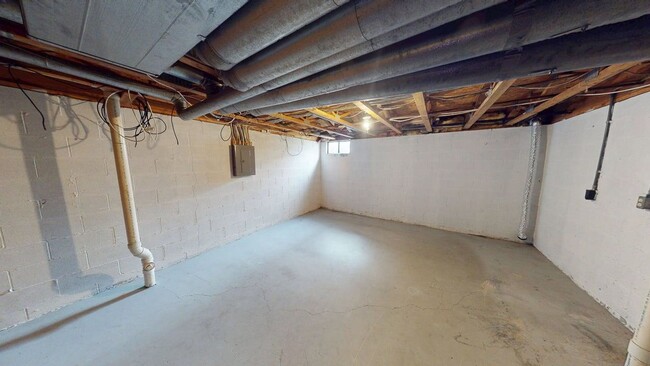 Building Photo - 5917 Shadow Lake Cir