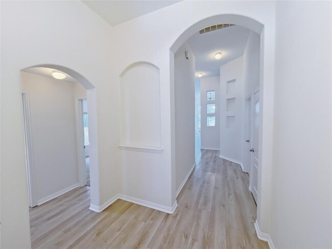 Building Photo - 148 Razzmatazz Trail