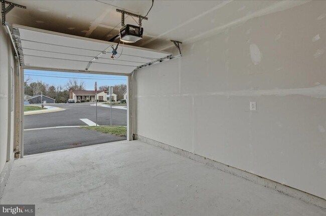 Building Photo - 101 Marlow Ct