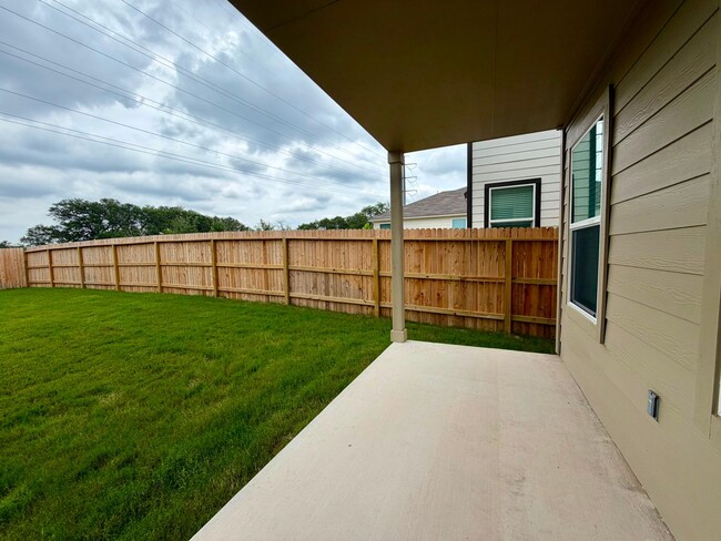 Building Photo - 15525 Laughing Owl