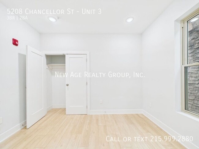 Building Photo - 5208 Chancellor St