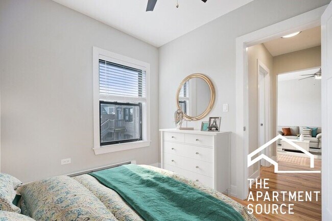 Building Photo - 545 Chestnut St