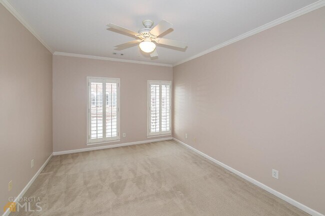 Building Photo - 6221 Spalding Dr