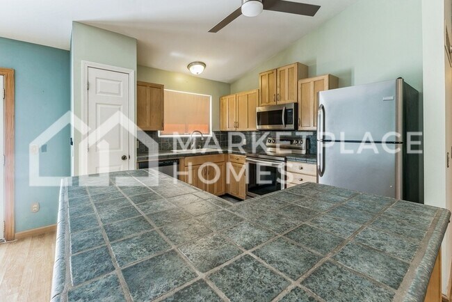 Building Photo - 502 Red Bridge Ct