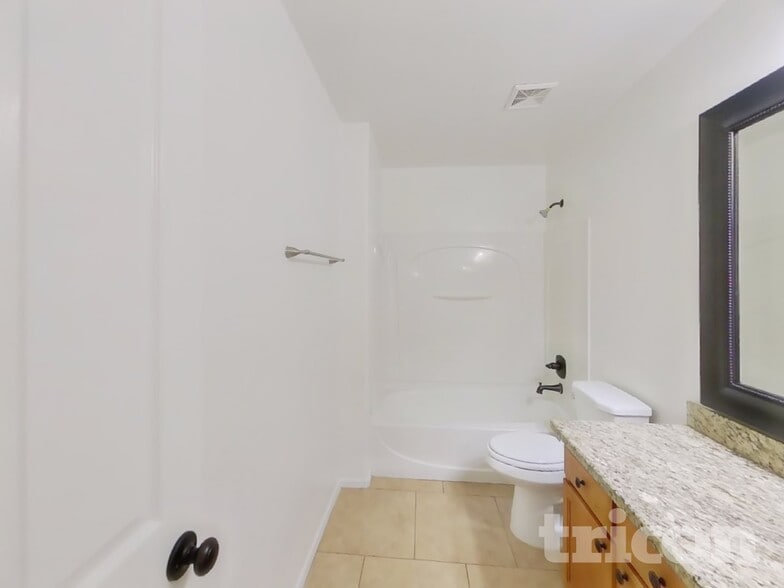 Building Photo - 305 W Angus Rd