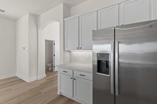 Building Photo - 6704 Abode Ave