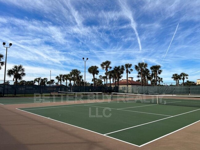 Building Photo - 91 Las Casitas Blvd