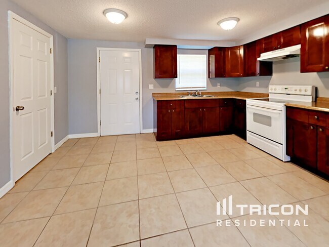 Building Photo - 8495 91st Terrace
