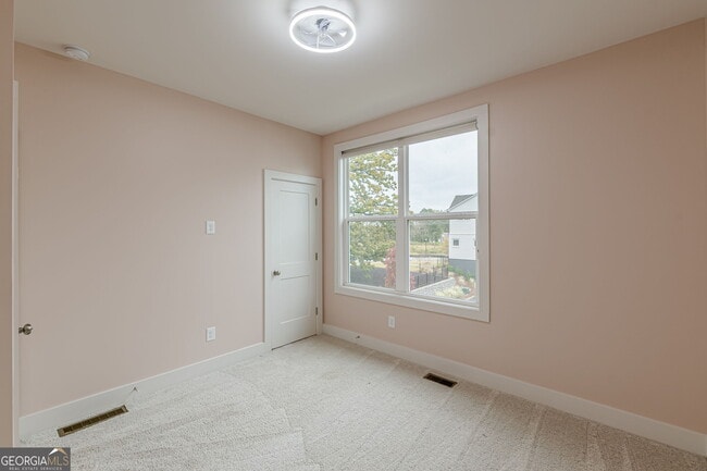 Building Photo - 1391 Cozy Ct. SE