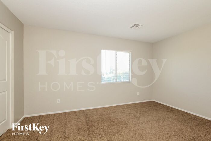 Building Photo - 14059 N 178th Ave
