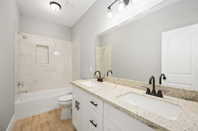 Building Photo - 4651 Mallow St