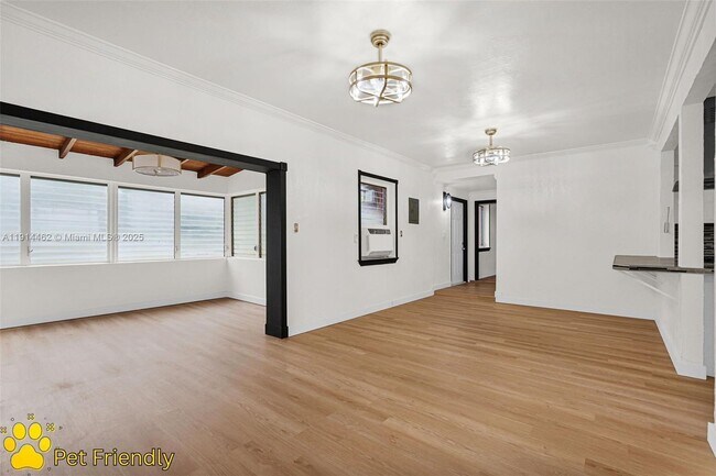 Building Photo - 12287 NE 7th Ave