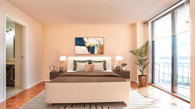 Building Photo - 720 Harmon Cove Tower