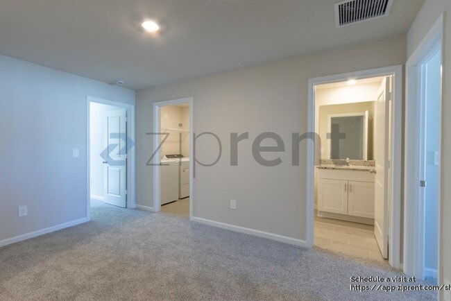 Building Photo - 458 Salisbury Cir