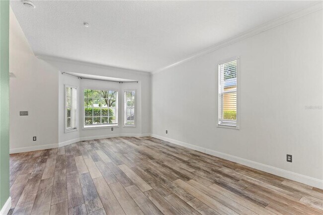 Building Photo - 9307 Poplar Creek Ct