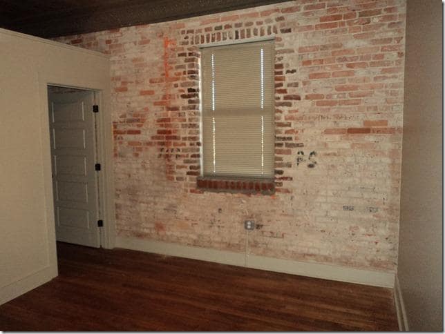 Building Photo - 215 Nash St Unit J
