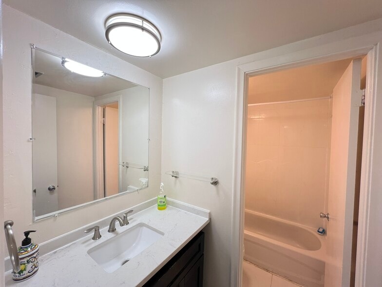 Building Photo - 7745 SW 86th St