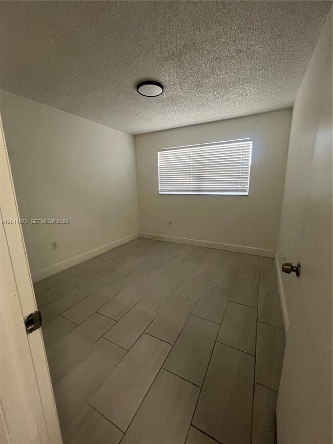Building Photo - 15609 SW 73rd Cir Terrace
