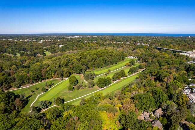 Building Photo - 18031 Larchwood Ave