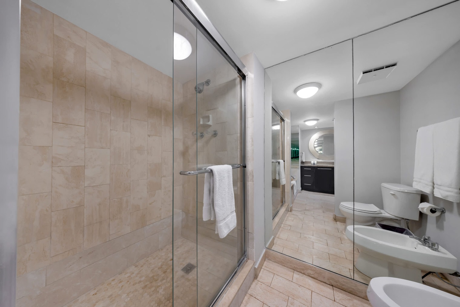 Building Photo - 1717 N Bayshore Dr