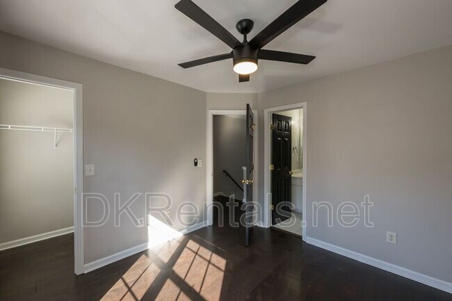 Building Photo - 3177 Mill Springs Cir NE