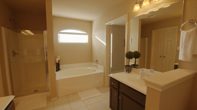 Building Photo - 197 Ferrule Dr
