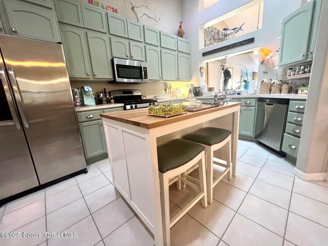 Building Photo - 263 Coastal Hill Dr