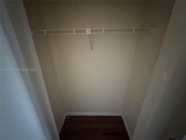 Building Photo - 9060 NW 45th Ct