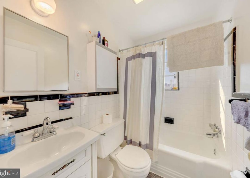 Building Photo - 420 Kerwin Rd