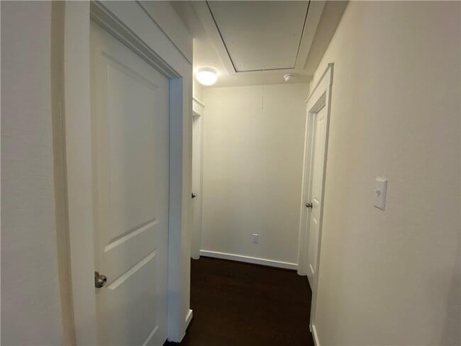 Building Photo - 17115 Alturas Ave