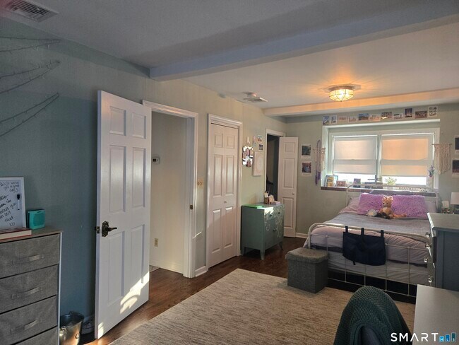 Building Photo - 892 Reef Rd