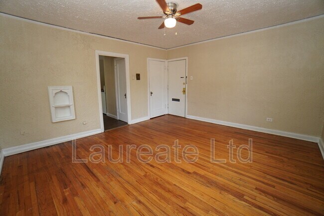 Building Photo - 1340 E 14th Ave
